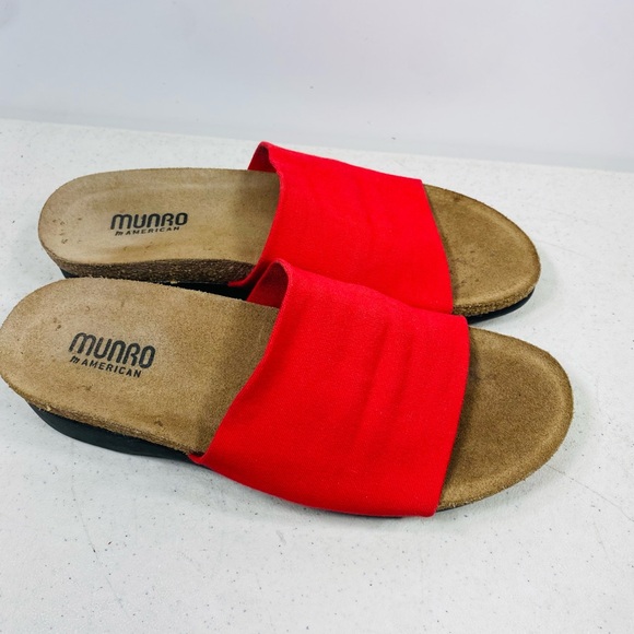 Munro American Red Fabric Stretch Mule Slide Slip On Wedge Sandal Women 6,5M - Picture 2 of 7